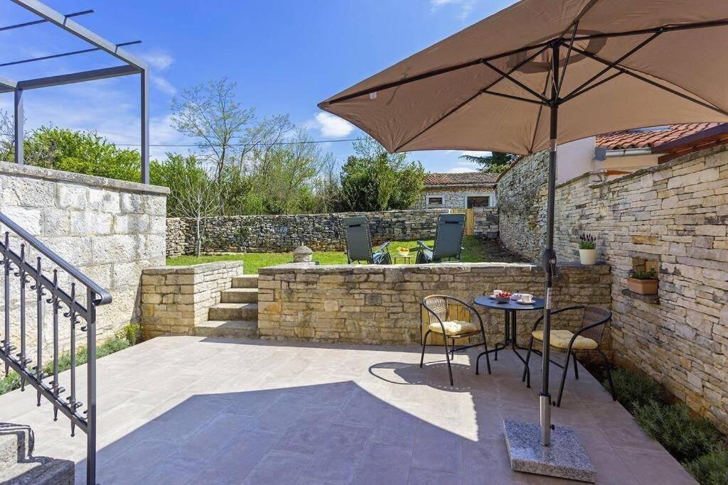 Villa House Kristina **** à Burići Extérieur photo