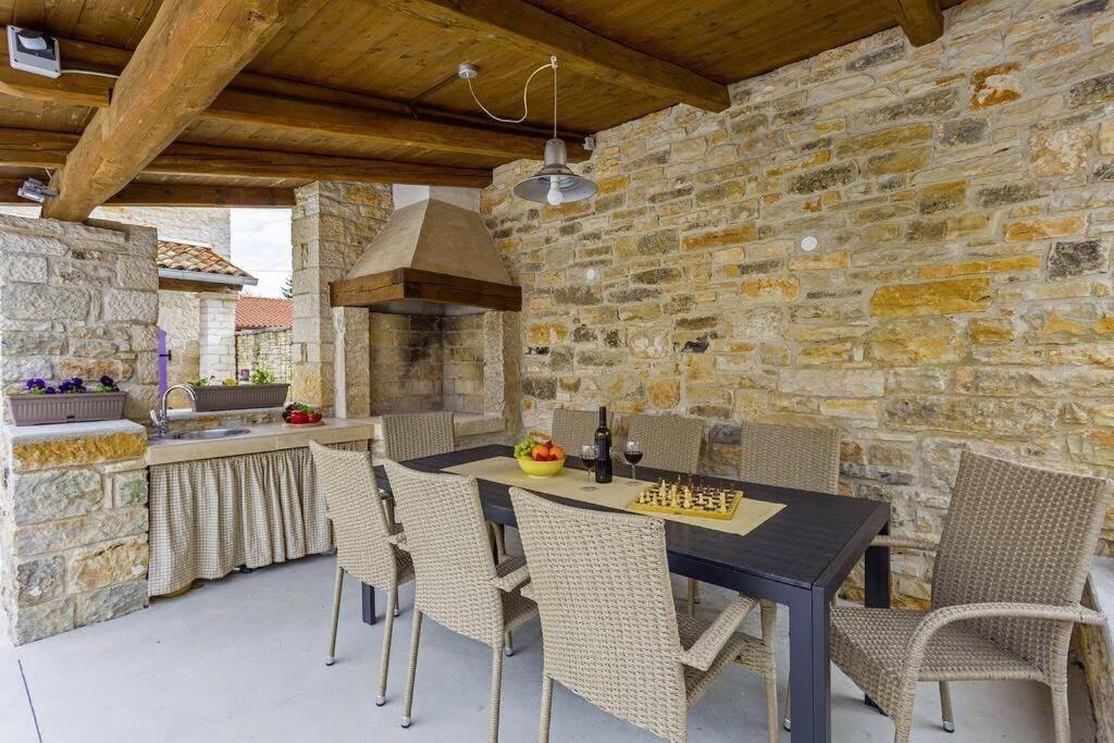 Villa House Kristina **** à Burići Extérieur photo