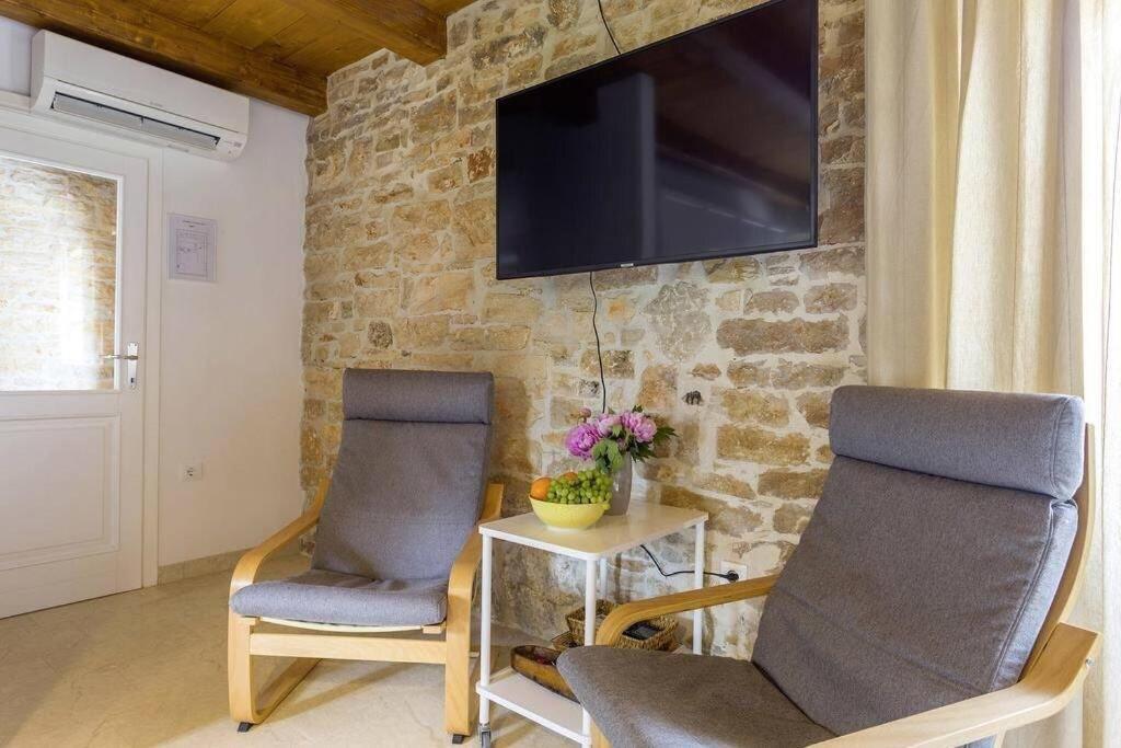 Villa House Kristina **** à Burići Extérieur photo